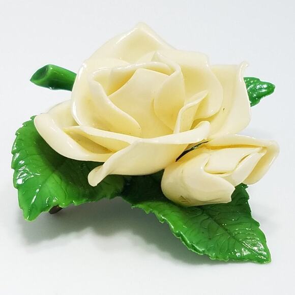 Vintage Cream Flower Lucite Brooch, Gardenia with Green Leaves & Stem, 2 Inches - Picture 9 of 9